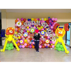 set กำแพงลูกโป่ง+ตุ๊กตาสิงโต