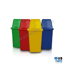 ถังขยะทรงเหลี่ยม พร้อมฝาครอบทรงสูง 40 ลิตร