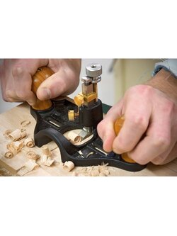 Lie Nielsen No. 71 Large Router Plane- Open Throat กบเซาะร่องขนาดใหญ่ชนิดคอเปิด พร้อมรั้ว (U.S.A.)