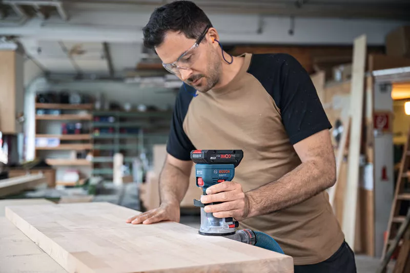 BOSCH GKF 18V-8 18v Cordless Palm Router (Tool Only- without battery and charger) -เครื่องเซาะร่องไร้สาย บ๊อช รุ่น GKF 18V-8 (ตัวเปล่า ไม่มีแบตเตอรี่ และแท่นชาร์จ)