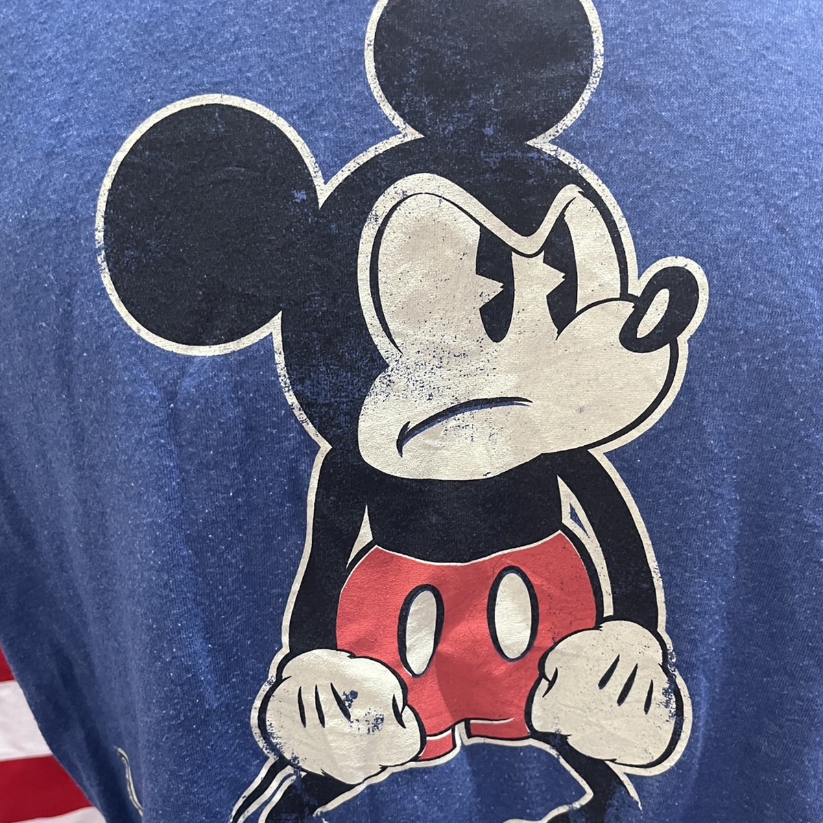 เสื้อยืดวินเทจมือสอง Vintage T-Shirt เสื้อยืดมิกกี้เมาส์ วินเทจ Mickey Mouse งานป้าย Disney