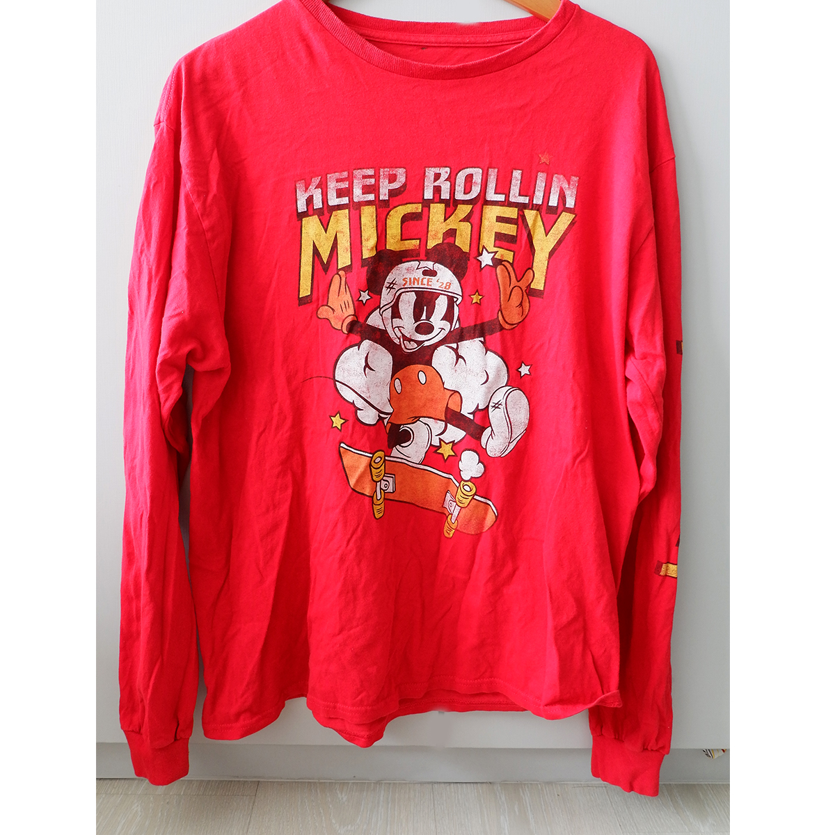เสื้อสเวตเตอร์ เสื้อยืดแขนยาว วินเทจ มือสอง T-Shirt Vingtage เสื้อยืดมิกกี้เมาส์ วินเทจ Mickey Mouse
