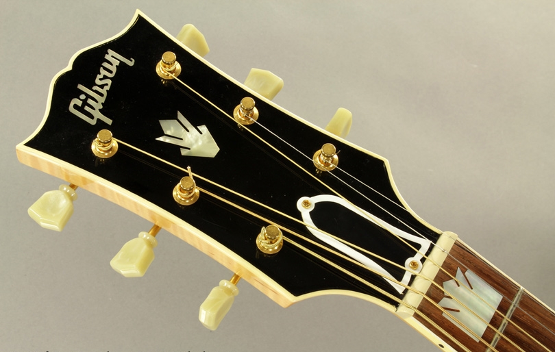 Gibson SJ-200 Acoustic