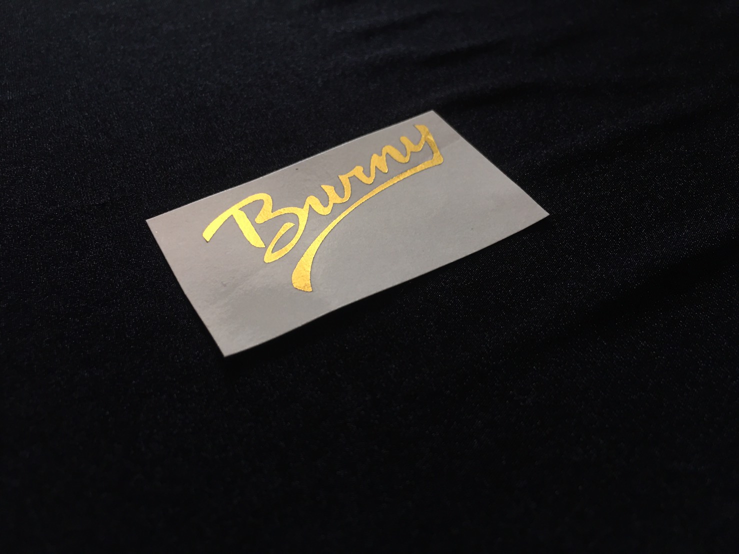 Burny Hide [Gold Metallic]