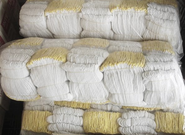 ถุงมือผ้าถักสีขาว 400-700 กรัม (4 ขีด-7ขีด)