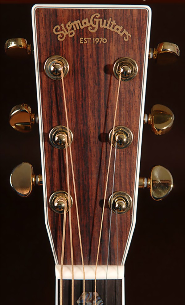 Sigma Acoustic 1 [Gold Metallic]