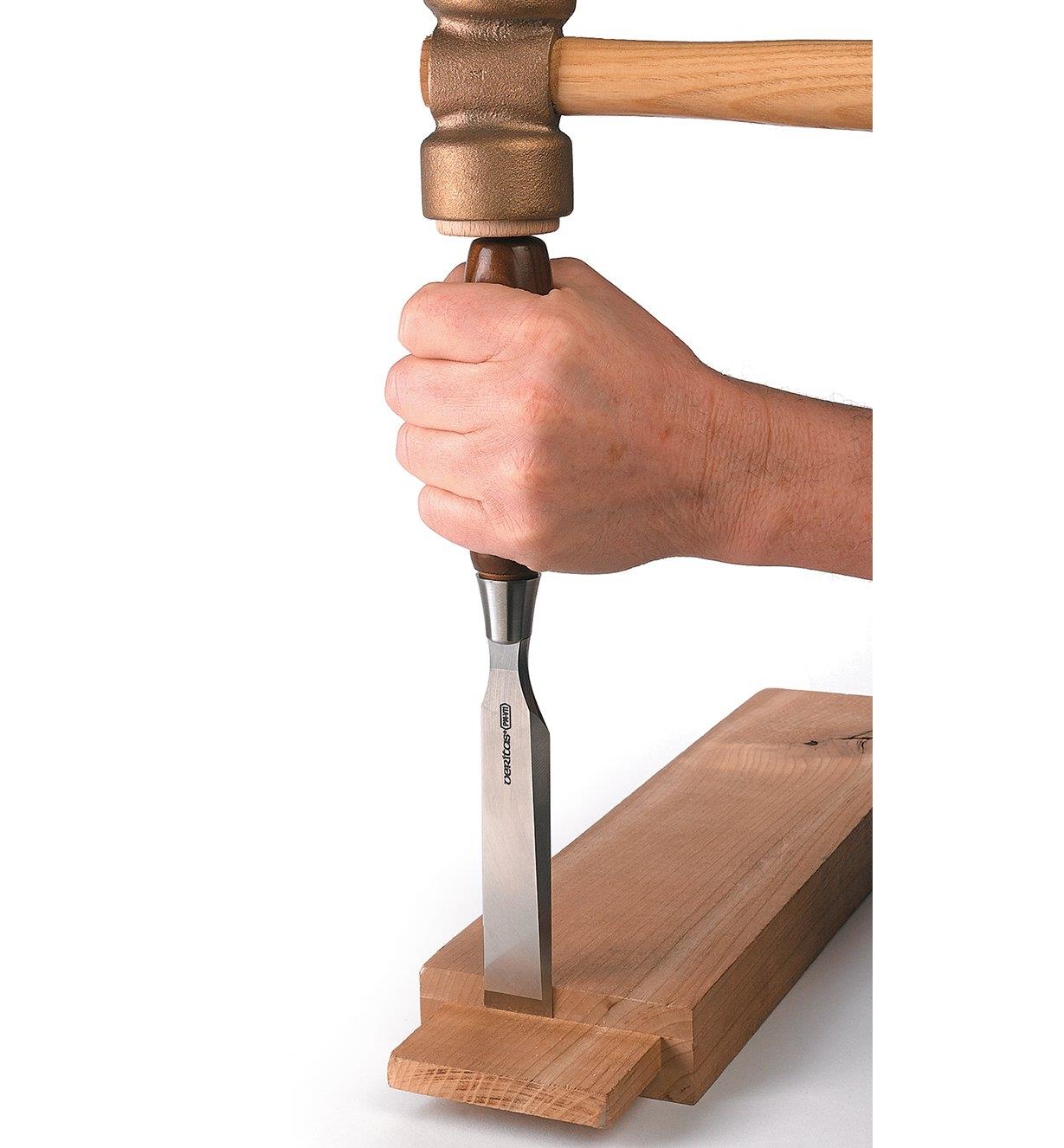 VERITAS PM-V11 Bench Chisels, set of 7 (all sizes) - สิ่วงานไม้ Veritas ใบสิ่วเหล็ก PM-V11 ชุด 7 เล่ม