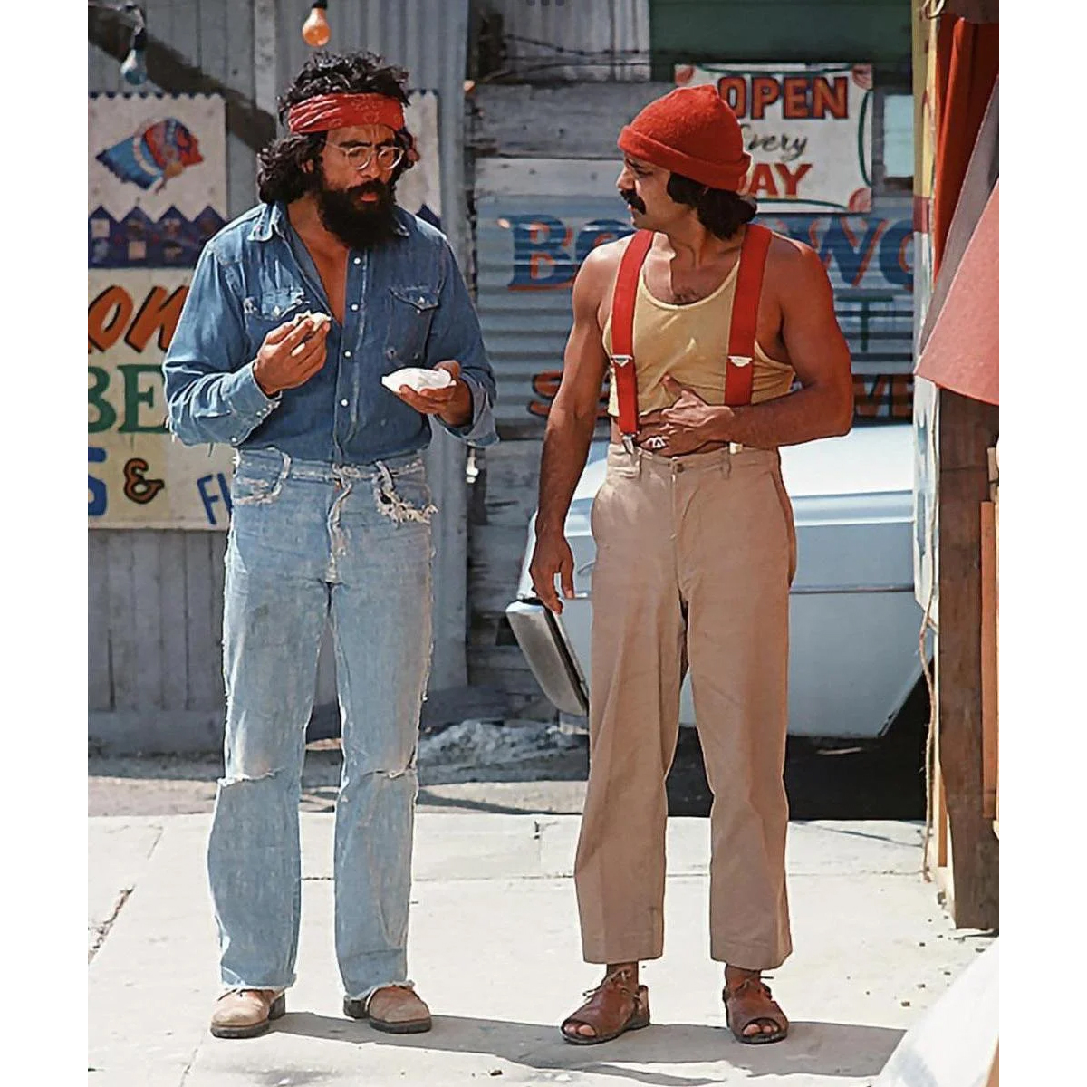 เสื้อยืดวินเทจมือสอง สายเขียว Vintage T-Shirt เสื้อหนัง Cheech & Chong Up in smoke university est 1978