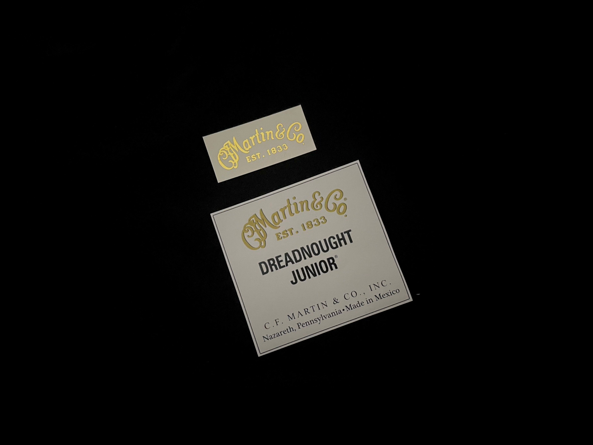 Martin Dreadnought Junior + Label