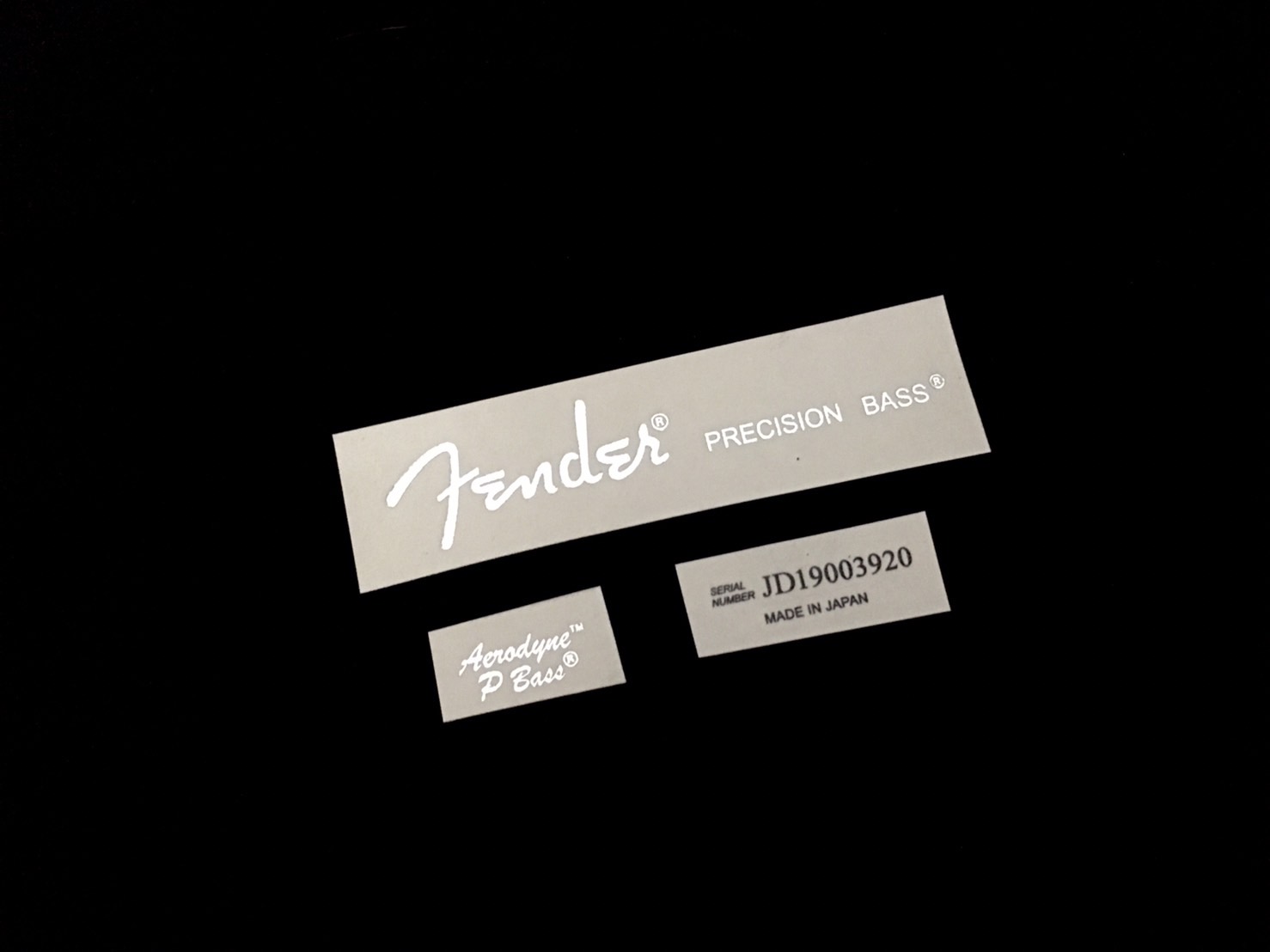 Fender Precision Bass Aerodyne [Silver Metallic]