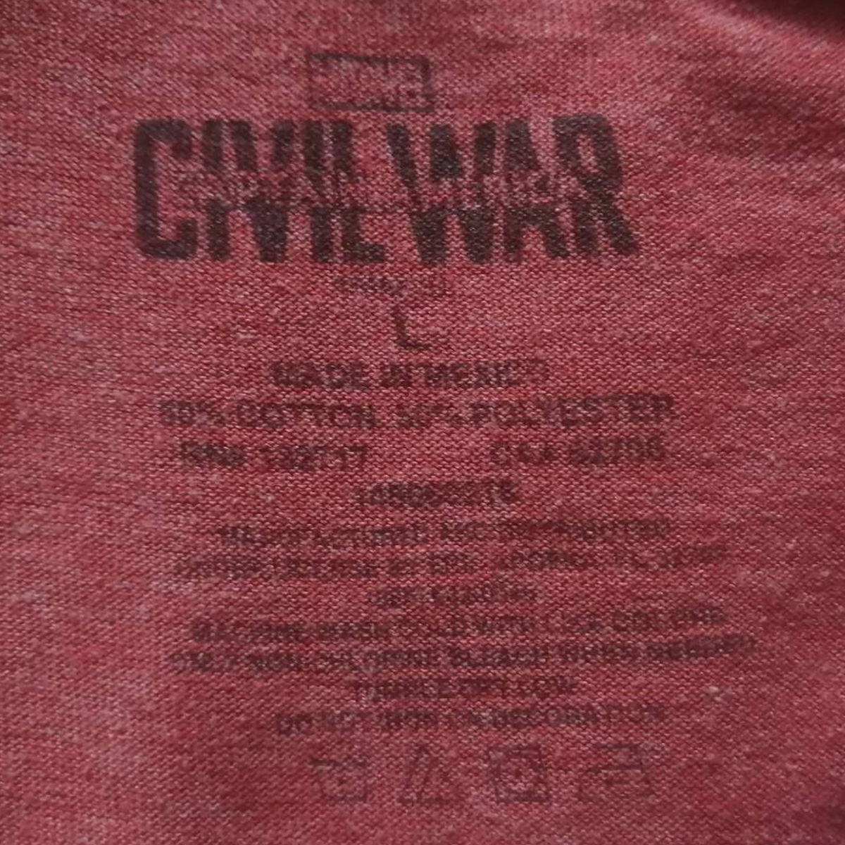 เสื้อยืดวินเทจมือสอง Vintage ลายการ์ตูนกัปตันอเมริกา ไอรอนแมน Captain America Iron Manงานป้ายผ้าเก่า สินค้าพร้อมส่ง