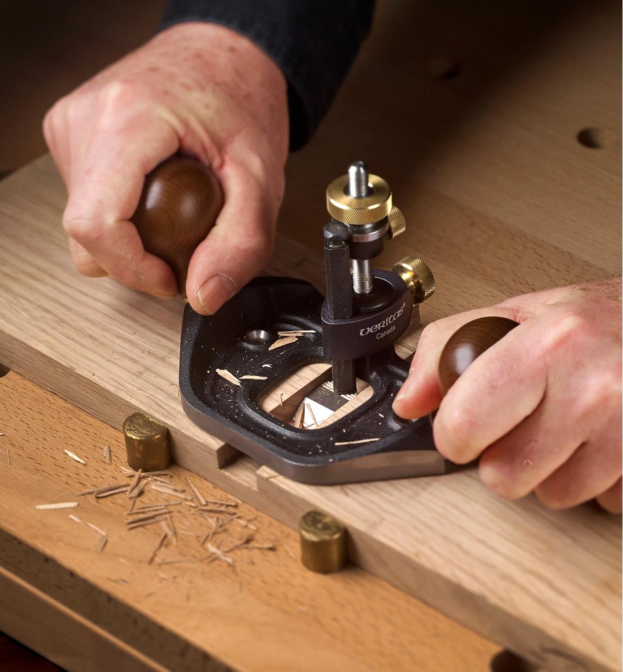 VERITAS Router Plane with Accessories- กบเซาะร่องพร้อมอุปกรณ์เสริม Veritas