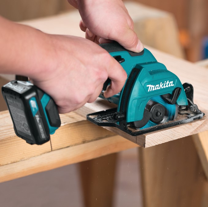 MAKITA HS301DZ 85mm. 12v Max. Cordless Circular Saw (Tool only- without battery and charger) - เลื่อยวงเดือนไร้สายใช้แบตเตอรี่ รุ่น HS301DZ (ตัวเปล่าไม่มีแบตเตอรี่ ไม่มีแท่นชาร์จ)