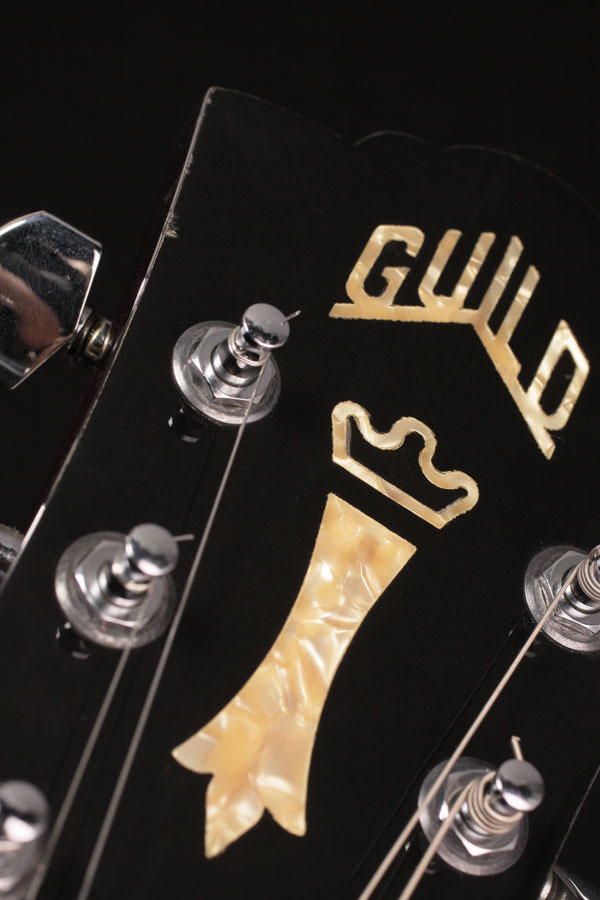 Guild Guitar USA [Gold Metallic]