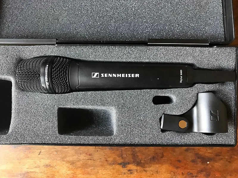 sennheiser digital 9000 [Silver Metallic]