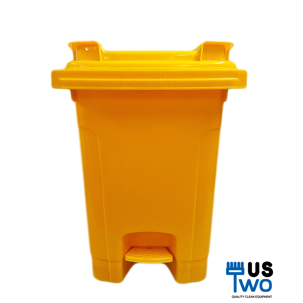 ถังขยะทรงเหลี่ยมแบบเหยียบ ขนาด 60 ลิตร