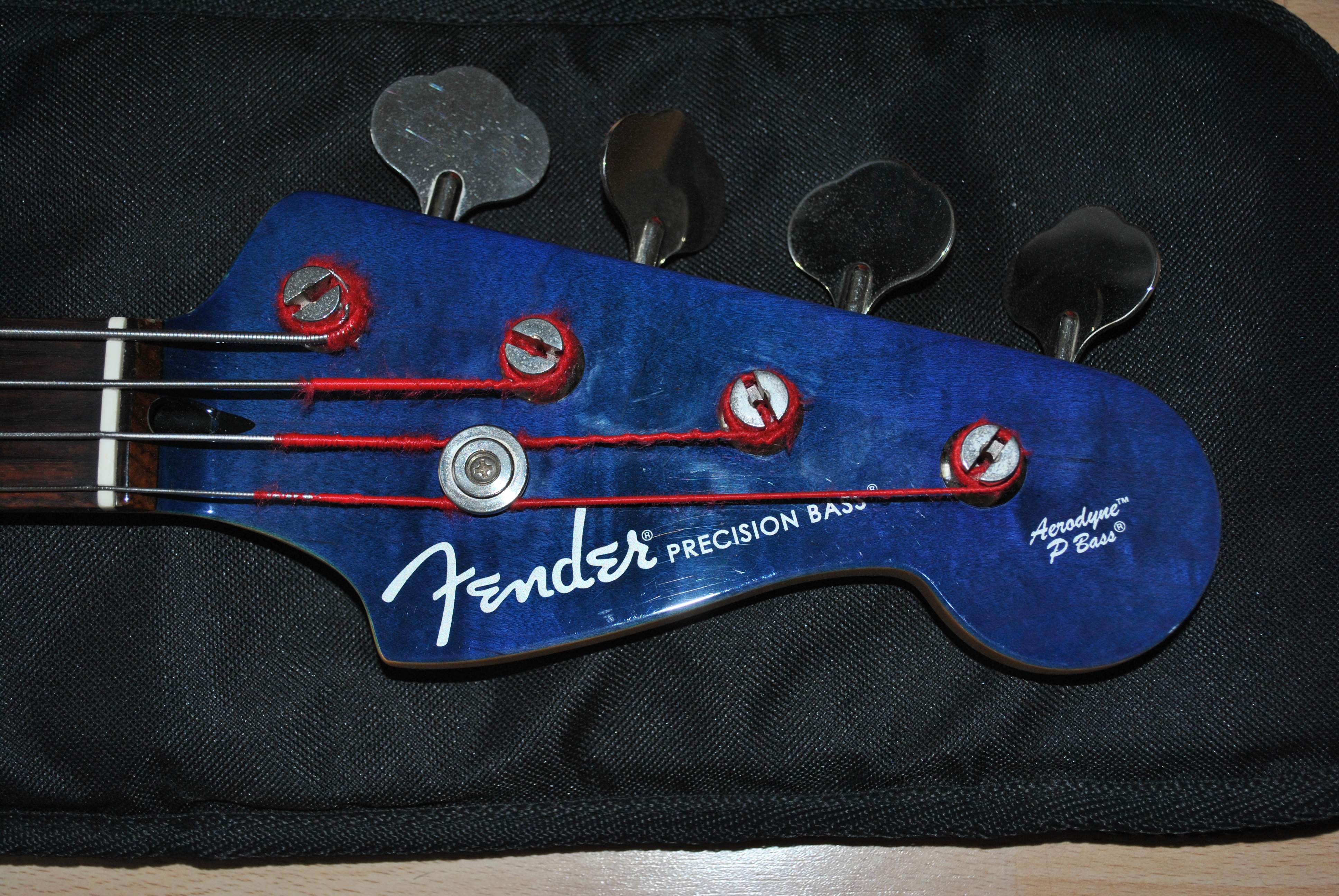 Fender Precision Bass Aerodyne [Silver Metallic]