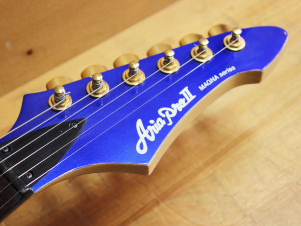 Aria Pro II Magna Series [Silver Metallic]