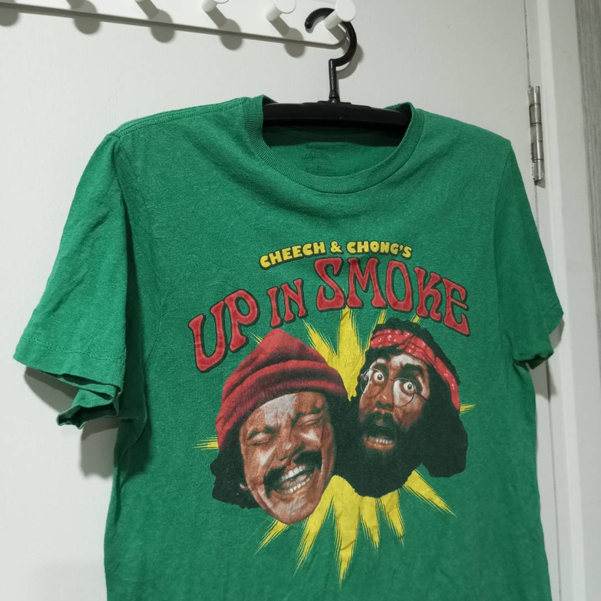 เสื้อยืดวินเทจ หนังภาพยนตร์ Cheech & Chong Up in smoke สายเขียว มือสอง