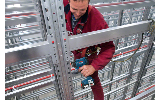 BOSCH GDX 18 V-180 Cordless Impact Driver (180Nm) with 2.0Ah Battery x2 and Charger- บล็อคไร้สาย 18V แบต 2.0Ah x 2 ก้อน แท่นชาร์ต x1 - 06019G5201