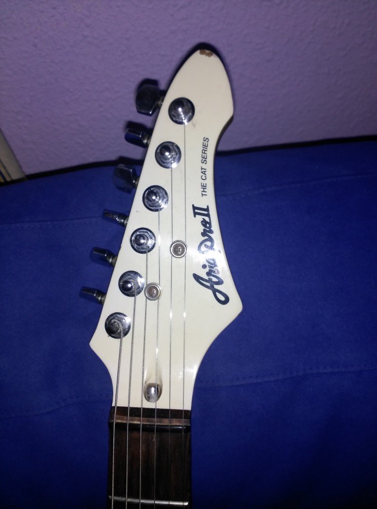 Aria Pro II The Cat Series