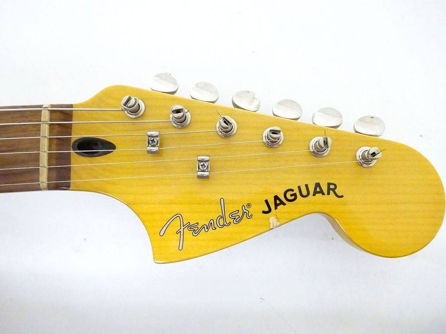 Fender Jaguar Modern Player