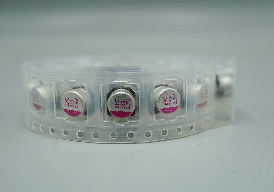 C กระป๋อง capacitor 2.5V 330uf 6.3X5.9