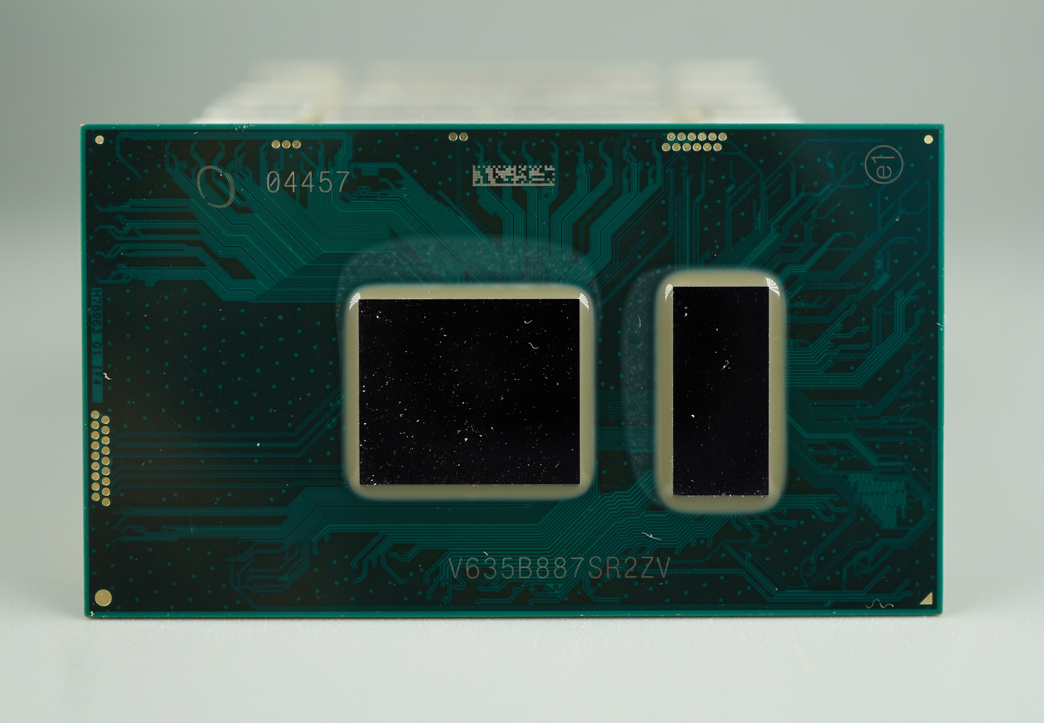 SR2ZV (Intel Core i7-7500U)