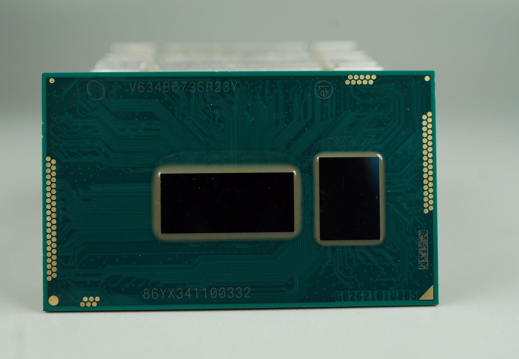 SR23Y (Intel Core i5-5200U)