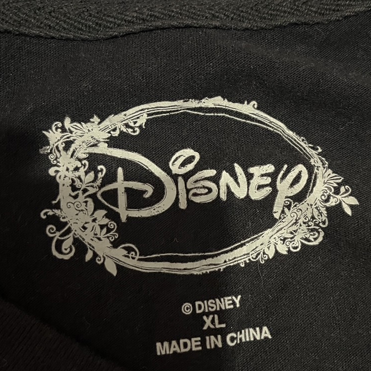 เสื้อยืดวินเทจมือสอง Vintage T-Shirt เสื้อยืดมิกกี้เมาส์ วินเทจ Mickey Mouse งานป้าย Disney