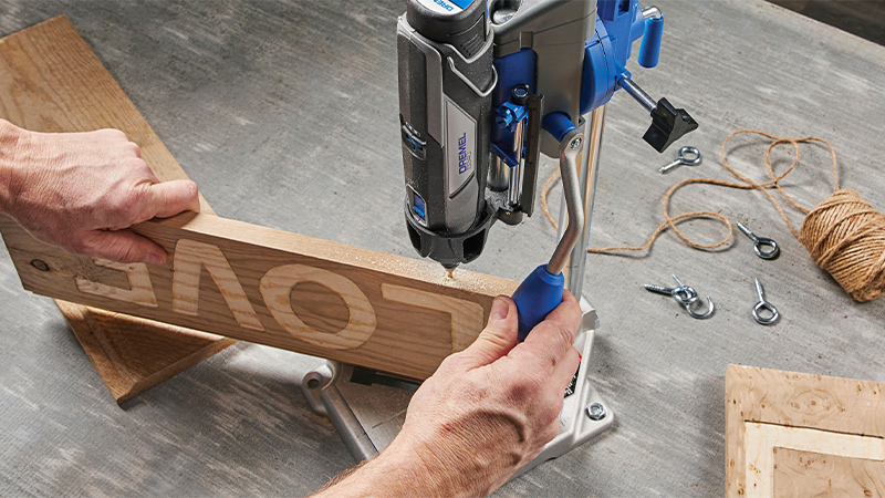 DREMEL 8240-3/45 Multi-Tool - เครื่องมืออเนกประสงค์ Dremel 8240-3/45