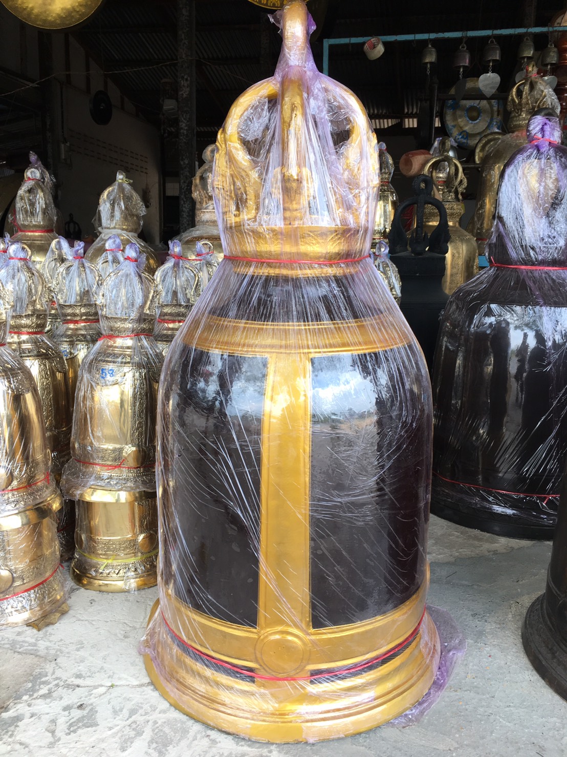 ระฆังเหล็ก ทรงทองเหลือง