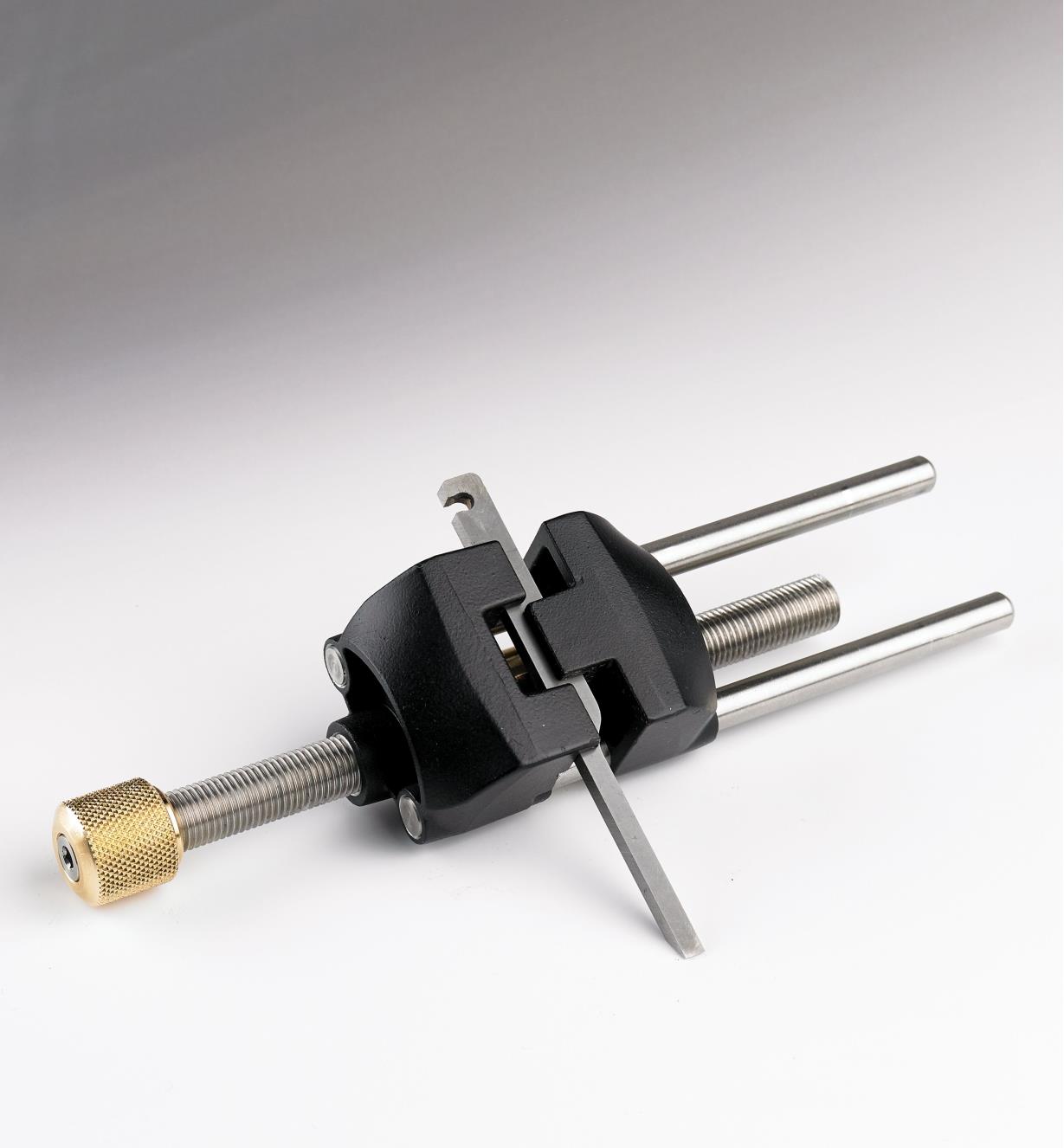 VERITAS Side-Clamping Honing Guide จิ๊กลับใบกบ หรือสิ่วรุ่นชนิดจับด้านข้าง 05M0940 * (สินค้าสั่งซื้อล่วงหน้า Pre-Order)