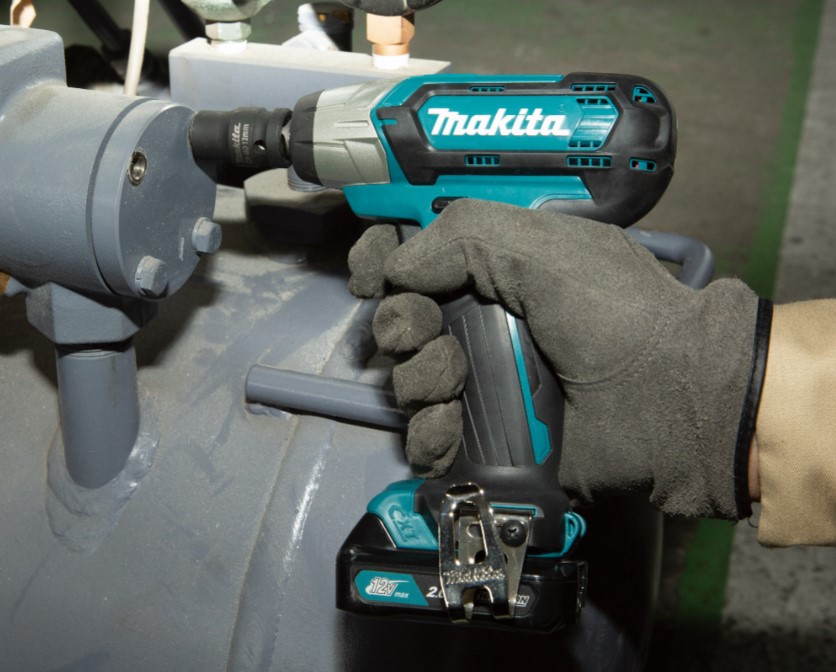 MAKITA TW141DZ Cordless Impact Wrench (Tool only, without battery, without Charger)- บล็อคกระแทกไร้สาย มากีต้า รุ่น TW141DZ ไม่มีแบตเตอรี่ ไม่มีแท่นชาร์จ