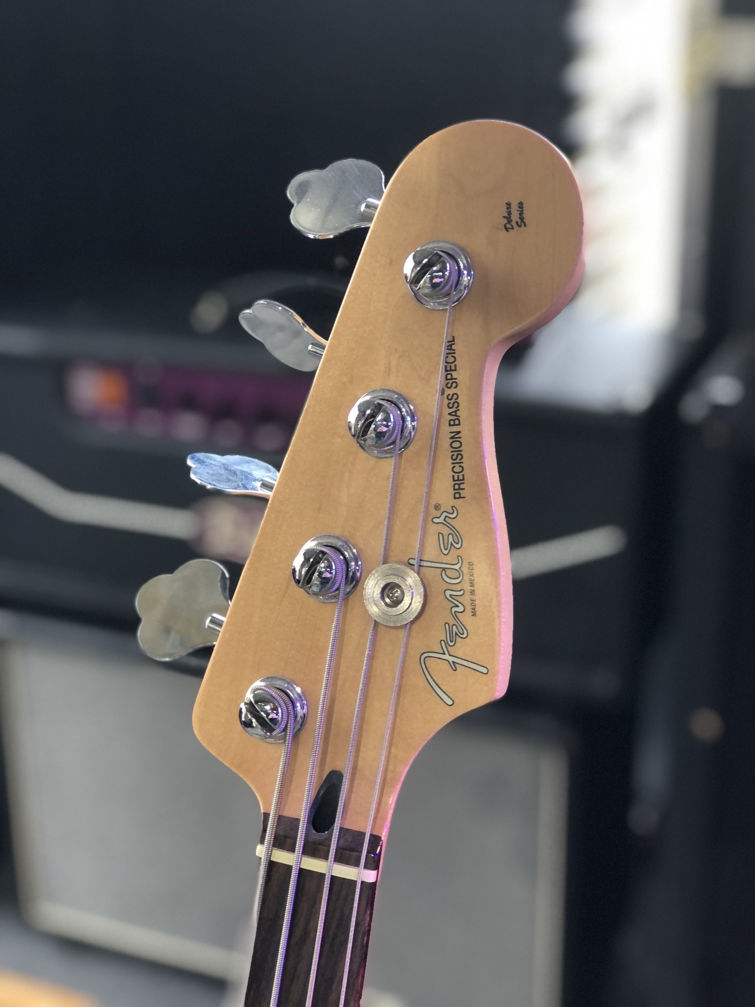 Fender Precision Bass Special Deluxe