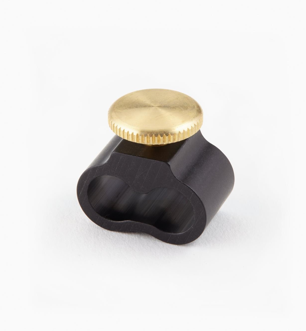 VERITAS Shaft Clamp for Dual Marking Gauge- แคล้มป์สำหรับขอขีดไม้ใบมีดล้อกลมแบบ 2 แกน - 05N7005 (Made in Canada)