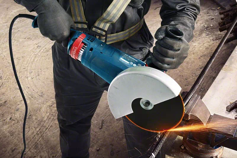 BOSCH GWS 24-180 JZ (Cyclon)- 7-inch/ 180mm Angle Grinder - ลูกหมูขนาด 7 นิ้ว/ 180มม เครื่องเจียรไฟฟ้าทรงพลัง 2,400 วัตต์พร้อมระบบป้องกันฝุ่น Cyclon รุ่น GWS 24-180 JZ (Cyclon) - 06018C23K0