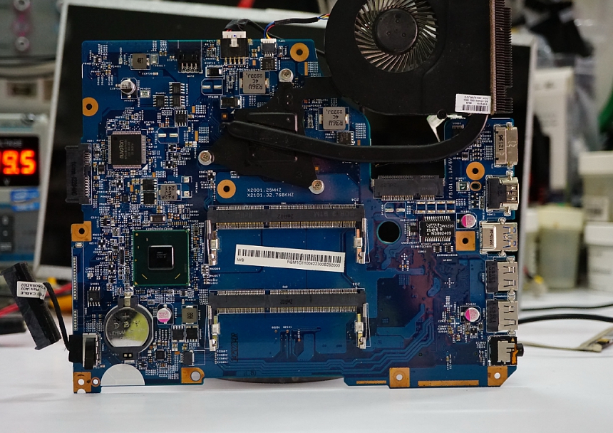 เมนบอร์ด acer V5-431 CPU Pentium 987 พาร์ท Petra UMA MB 11324-1 48.4VM02.011