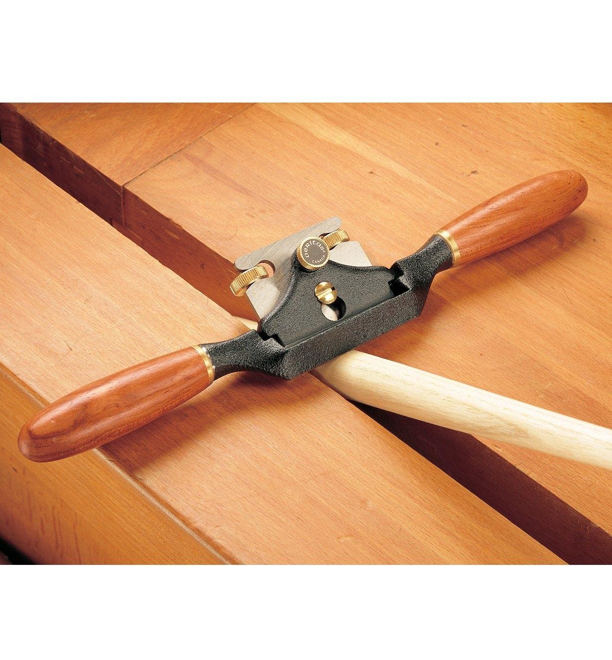 VERITAS Spokeshave - PM-V11 กบผีเสื้อ Veritas ใบกบเหล็ก PM-V11