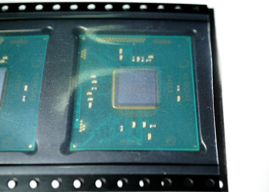 SR2KQ (Intel Pentium J3710)