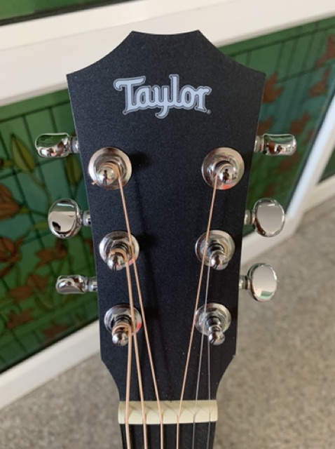 Taylor Baby Acoustic