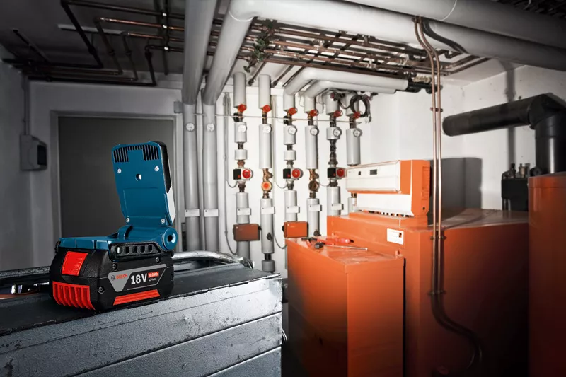 BOSCH GLI VARILED Cordless Light, 18V (Light only, without battery and charger) - ไฟฉายไร้สาย ไฟส่องสว่าง ทำงานแบบไร้สายใช้แบตเตอรี่ Li-Ion 18โวล์ท บ๊อช รุ่น GLI VARILED (ตัวเปล่า ไม่มีแบตเตอรี่ ไม่มีแท่นชาร์จ) - 0601443400