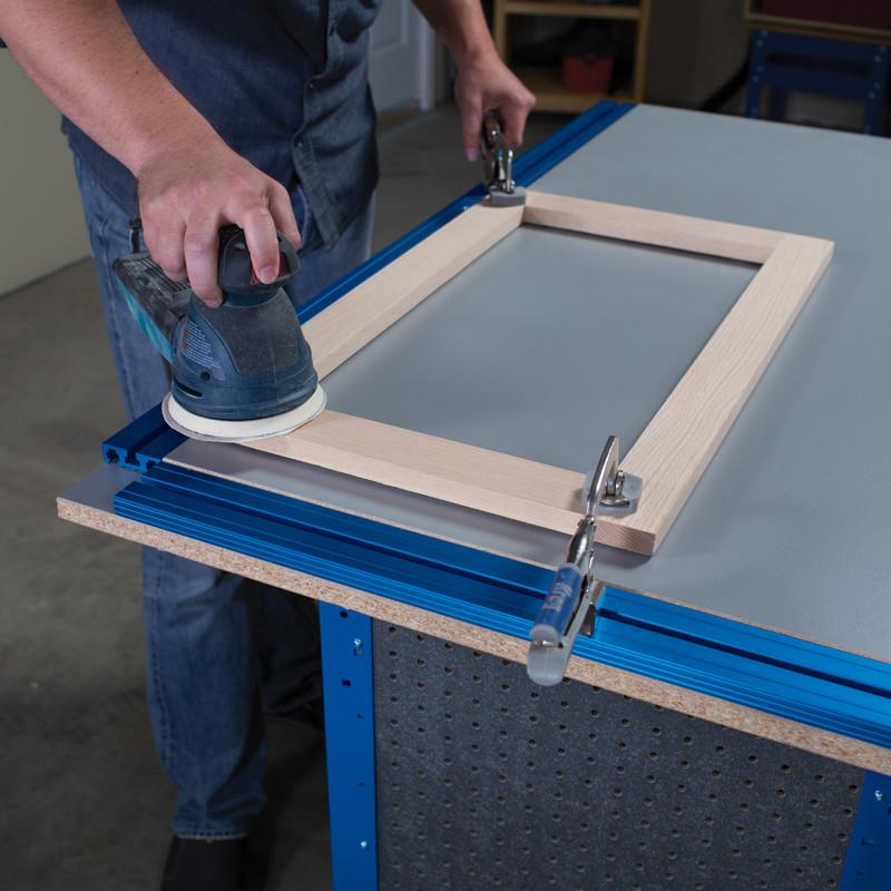 KREG Universal Clamp Trak Kits เป็นชุดคิทรางสำหรับทำโต๊ะแคล้มป์เอง