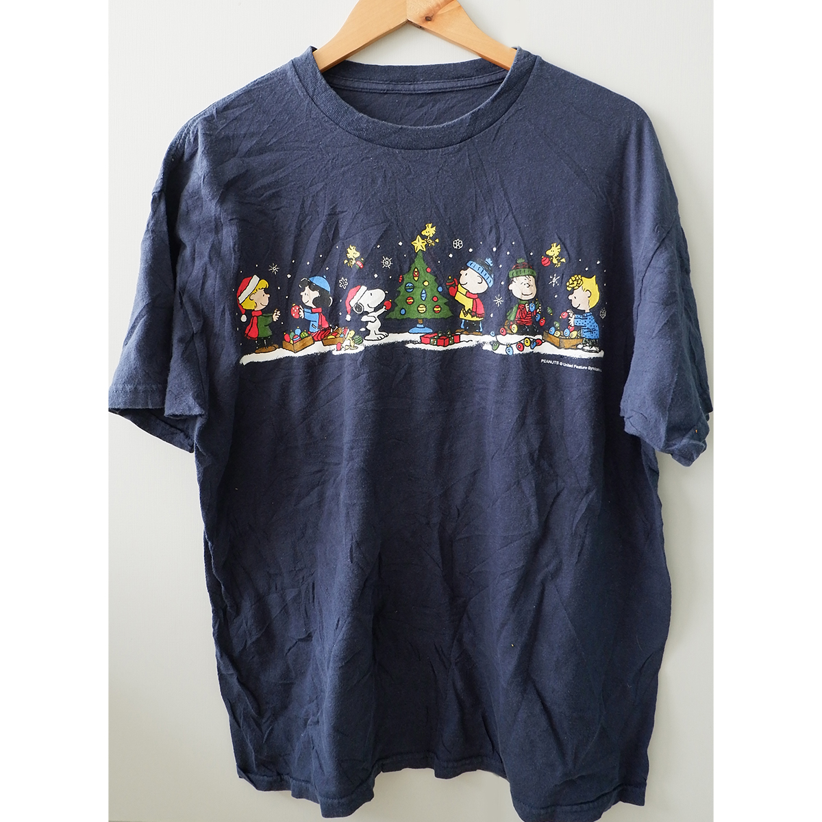 เสื้อยืดวินเทจ เสื้อยืดมือสอง T-Shirt Vingtage ลายการ์ตูน สนูปปี้ Snoopy