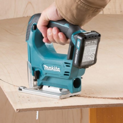 MAKITA JV101DWYE 12v Max. Cordless Jigsaw- เครื่องเลื่อยจิ๊กซอว์ไร้สาย 12Vmax MAKITA รุ่น JV101DWYE