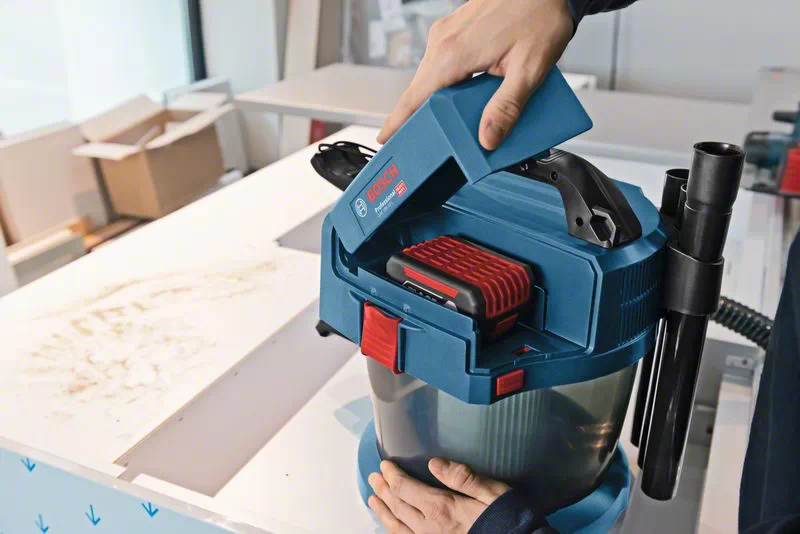 BOSCH GAS 18V-10 L 18v Cordless Dust Extractor without wheels (Tool only, no battery, no charger) - เครื่องดูดฝุ่นไร้สาย 18V Bosch รุ่น GAS 18V-10 L ไม่มีล้อ (ตัวเปล่า ไม่มีแบตเตอรี่ ไม่มีแท่นชาร์จ) - 06019C6300