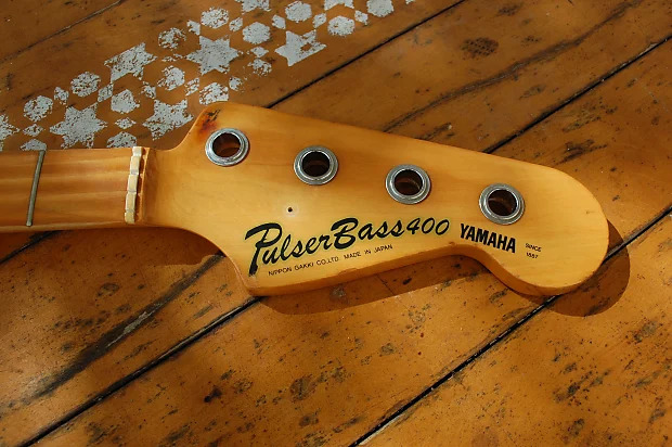 Pulser Bass 400 By Yamaha