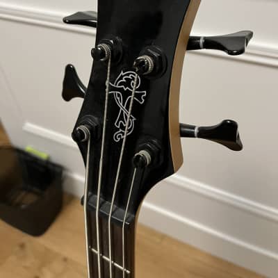 Tobias Bass 3