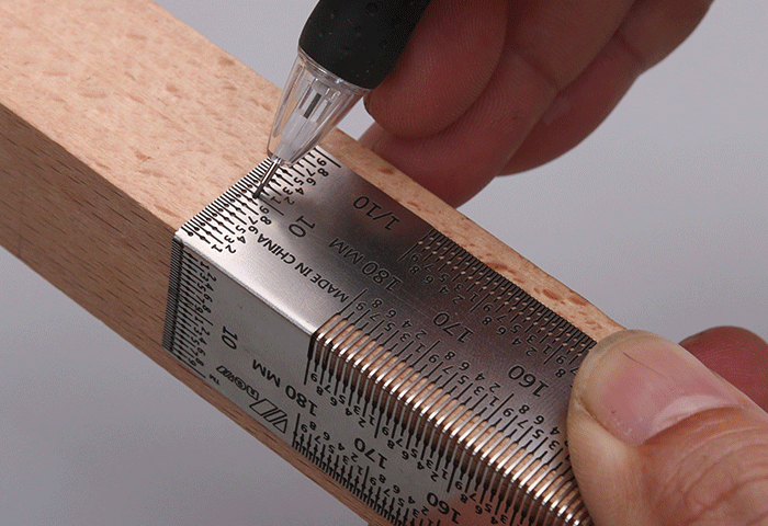 Wnew Precision Bend Rule - Metric (180mm) - ไม้บรรทัดที่สามารถทำเครื่องหมายกำหนดระยะที่ขอบไม้ได้แบบละเอียด หน่วยเป็นเมตริก(มม.) ยาว 180 มม.