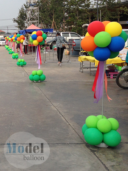 เสาลูกโป่ง ตกแต่งริบบิ้นคละสี